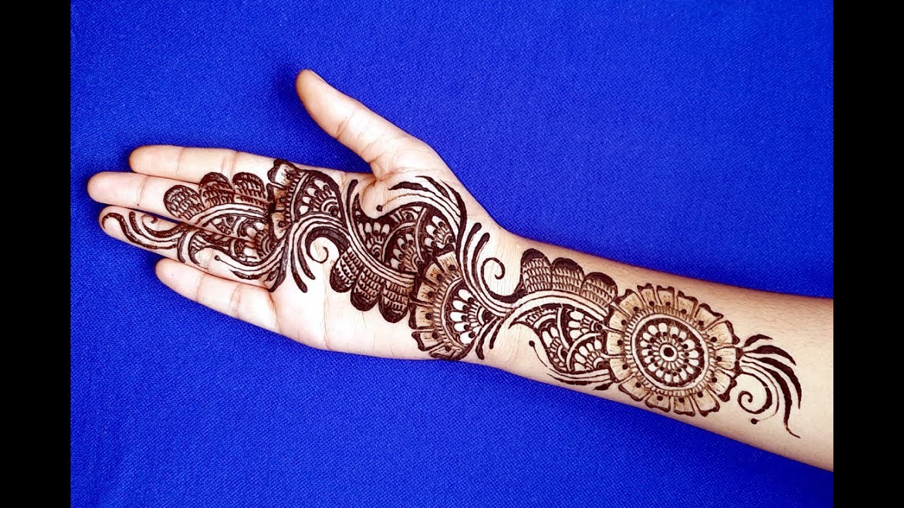 Decent Mehndi Designs